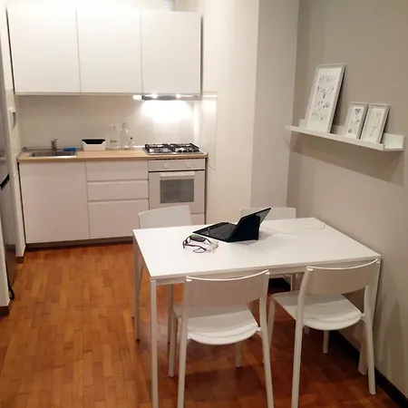 Carlo's B149f - Centro My - -